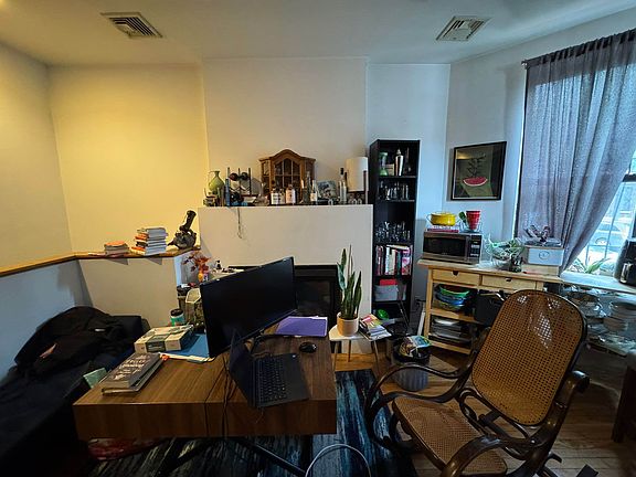 5th image of 782 Prospect Pl APT 1F