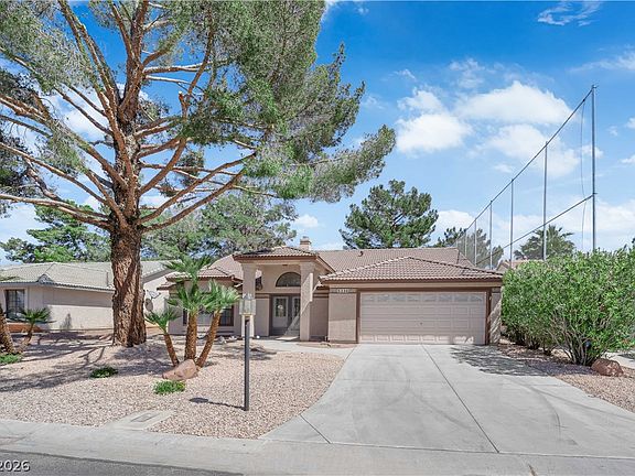 4th image of 5336 Singing Hills Dr