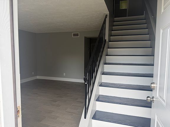 5th image of 97 N Lafayette St #6c67f1337