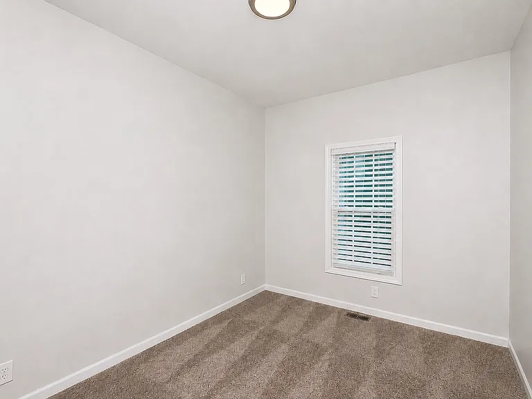 bedroom 3 (office)