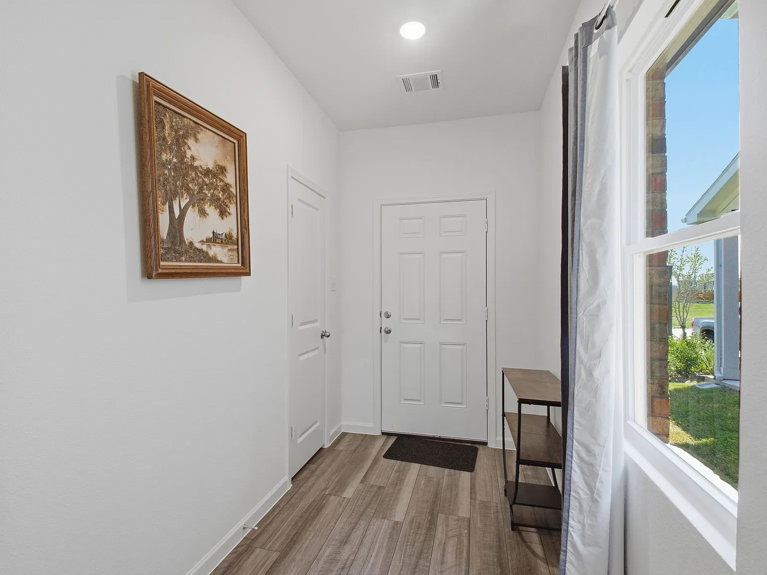 3 bed, 1412 sqft, $1,775 — Photo 4