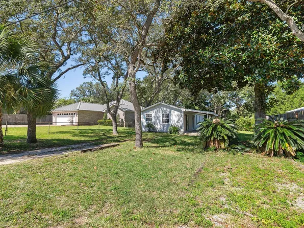 519 2nd Ave, Destin, FL 32541