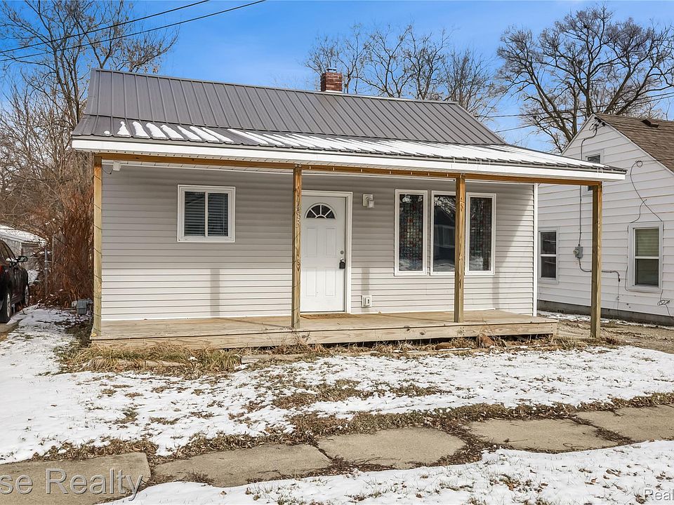 1st image of 1483 Carman St