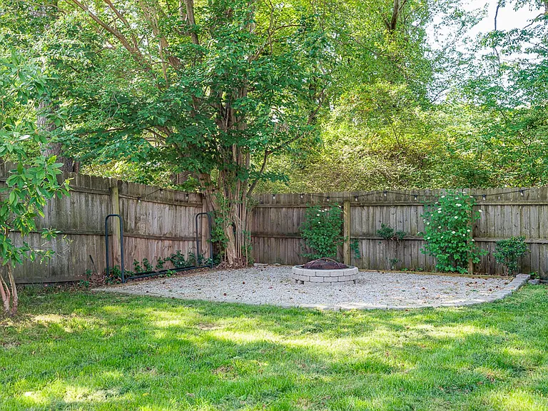 1311 Sunset Dr — Photo 47
