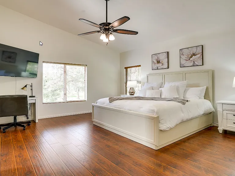 11433 W Piccadilly Rd — Photo 9