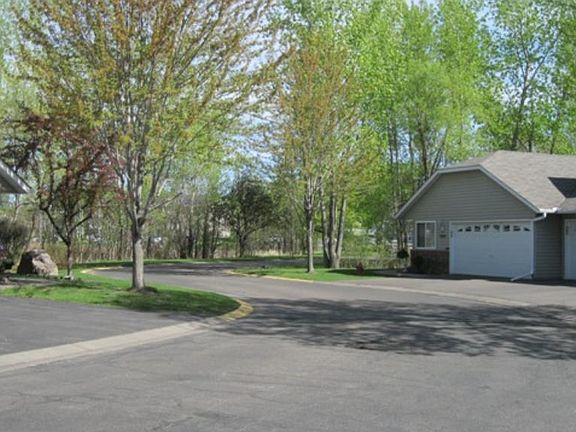 3rd image of 1226 Island Dr