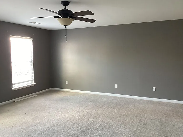 116 Rosecliff Cir — Photo 22