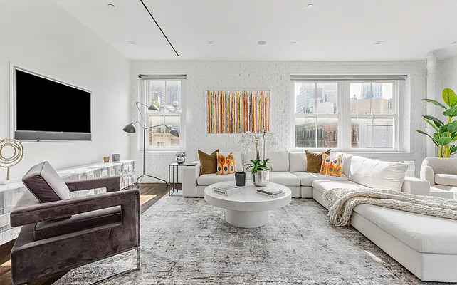 Sold by Compass | media 4