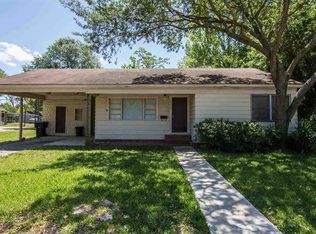 1515 Helena Ave, Nederland, TX 77627