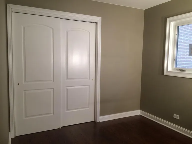 2241 Lee St — Photo 31