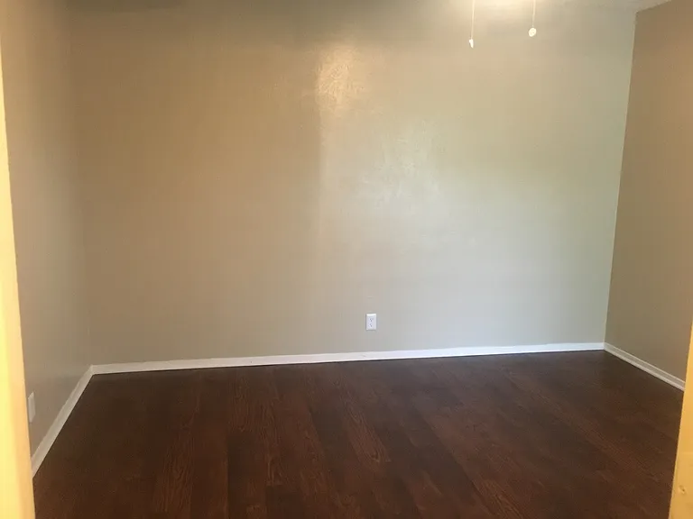 1500 Northwest Blvd — Photo 9