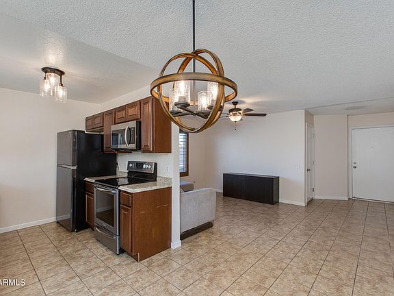 4th image of 3120 W Runion Drive
