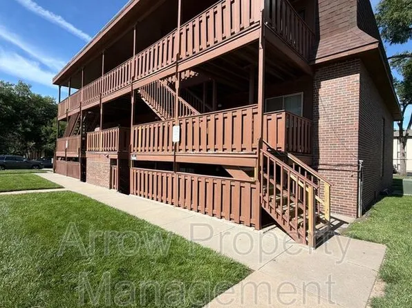 2338 Lynn St APT 6, Lincoln, NE 68503