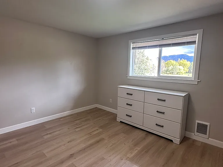210 Meadow Lake Dr — Photo 11