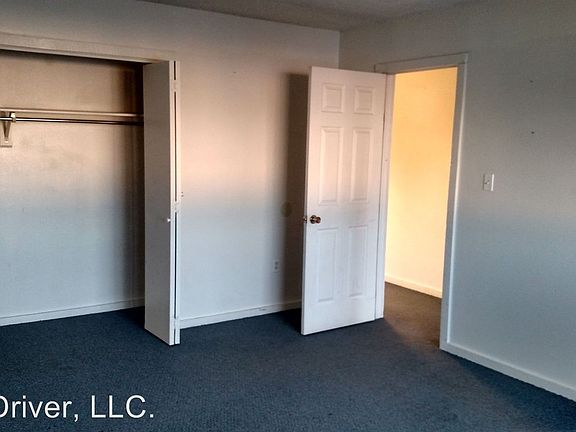 4th image of 1001 Stanley Ave APT 11