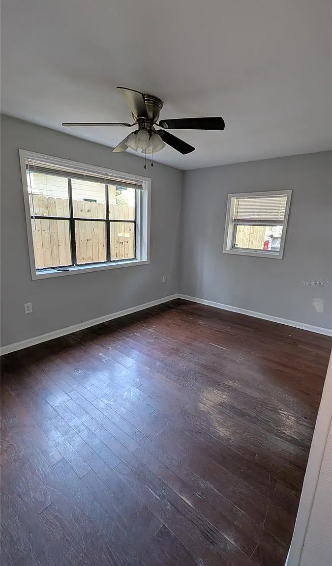 2 bed, 1.0 bath, 1050 sqft, $1,575 — Photo 4