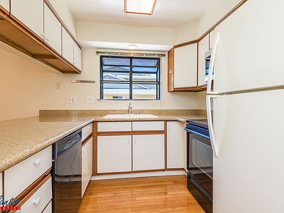 4th image of 431 Northlake Dr APT 54