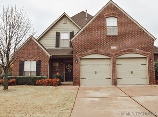 2601 S 13th St, Broken Arrow, OK 74012
