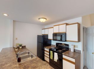Muirfield Apartments, Madison, WI 53719