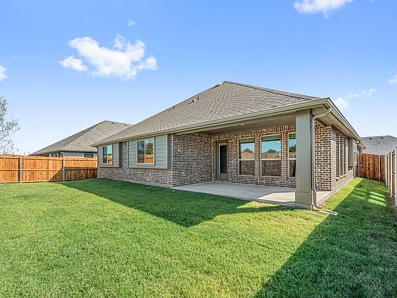 4th image of 1412 Sherwood Dr