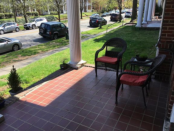 2nd image of 3337 W Grace St APT 2