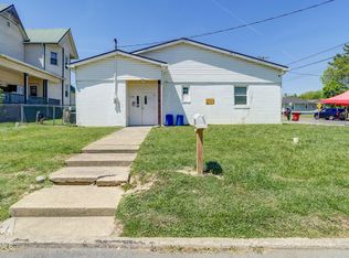 300 W Chilhowie Ave, Johnson City, TN 37604