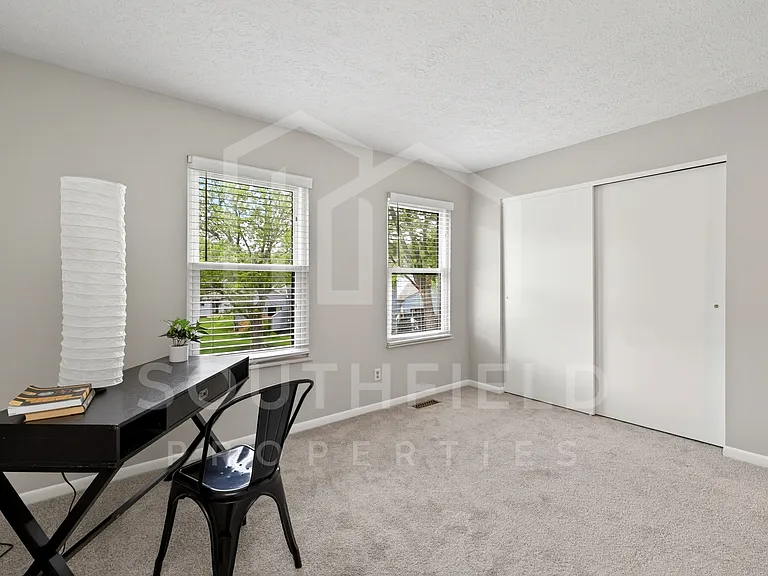 1069 Crisfield Dr #1 — Photo 28