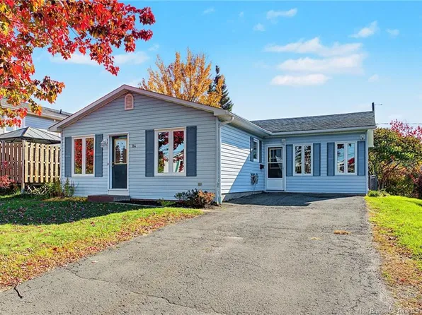 84 James St, Fredericton, NB E3G 5V6