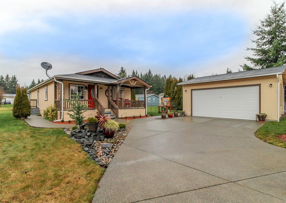 1st image of 9307 222nd St E