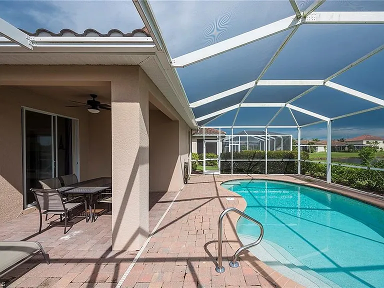 14796 Canton Ct — Photo 22