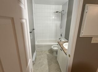119 Daly Ave #7, Ottawa, ON K1N6E6