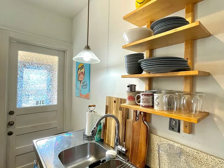 914 N Bishop Ave — Photo 7