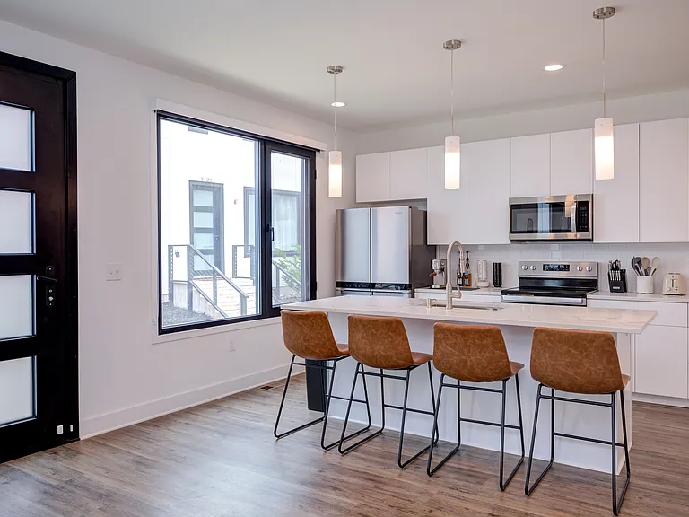2029 Jade St — Photo 35