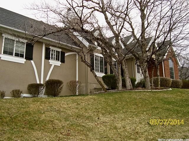 2nd image of 1431 E Annie Lace Way