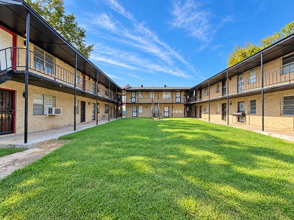 325 Greenlaw Ave APT 9