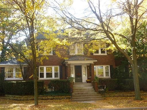 1st image of 750 N Forest Ave