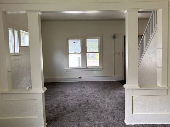 121 S Ash St, Ottumwa, IA 52501