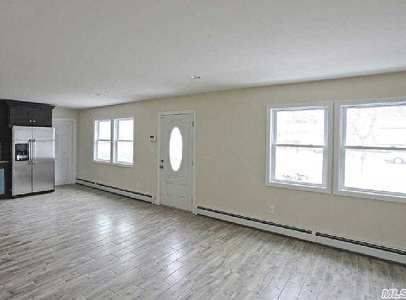 5th image of 30 S 26th St