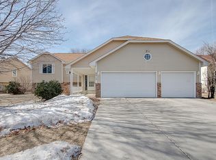 8913 Loch Lomond Blvd, Minneapolis, MN 55443