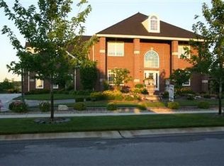 1643 Chalone Ct, Crown Point, IN 46307