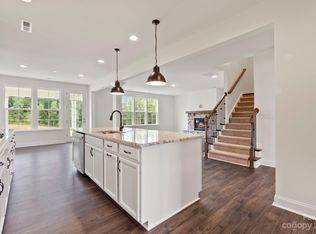 359 W Waterlynn Rd, Mooresville, NC 28117