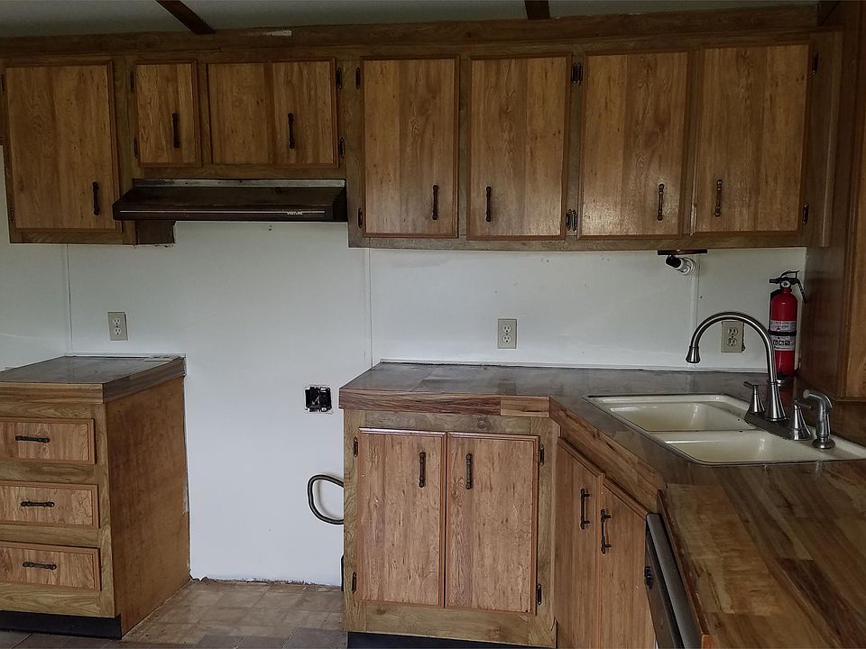 2nd image of 14035 Township Road 213