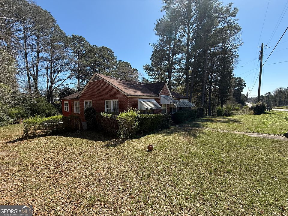 2nd image of 1218 New Franklin Rd