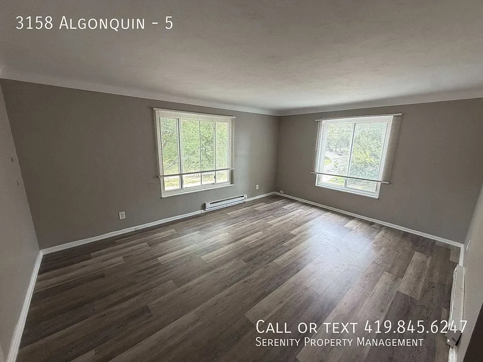 3158 Algonquin Pkwy #5