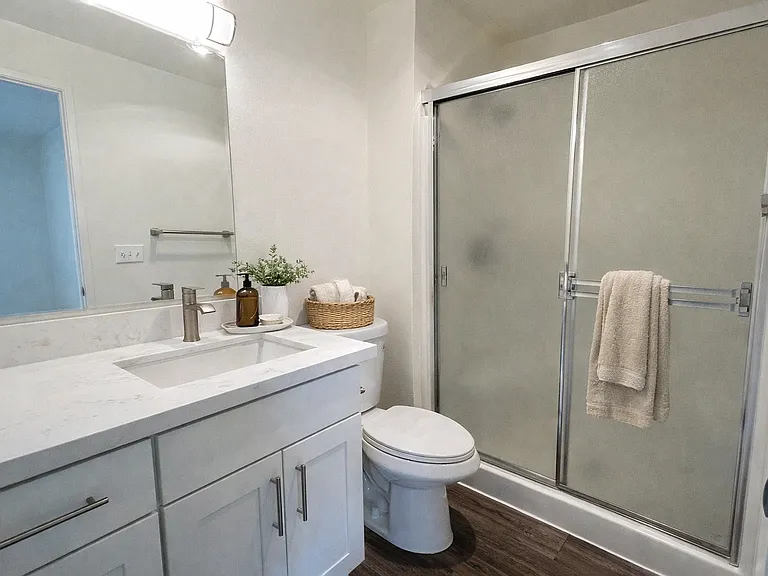 Apartment 407 - Virtually Staged