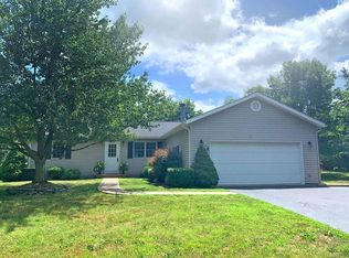 609 W Highland Dr, Howard, OH 43028