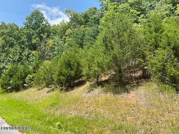2nd image of 492 Citron Ln Lot 492