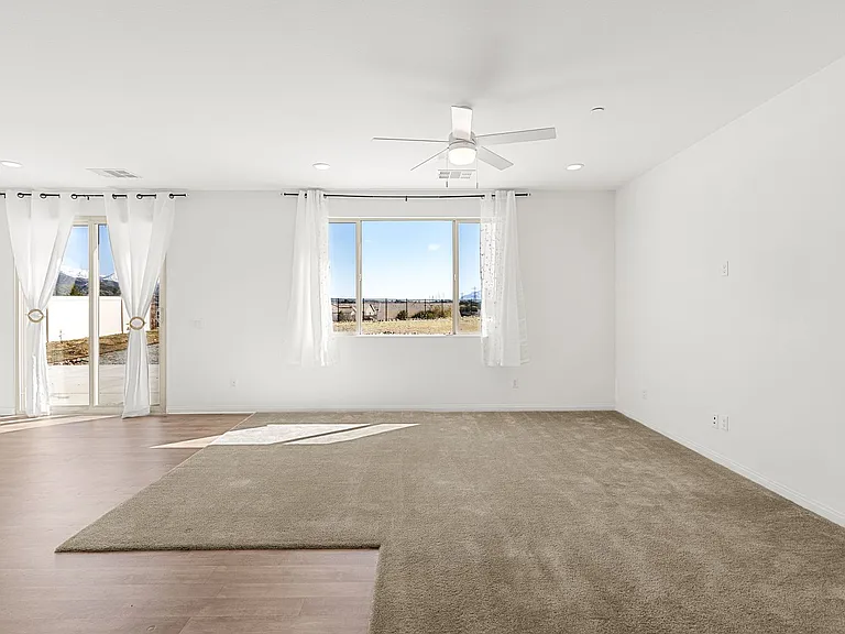 1500 Yucca Ct — Photo 17
