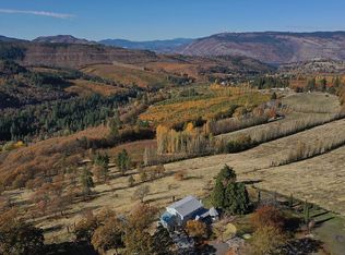 1805 Carroll Rd, Mosier, OR 97040