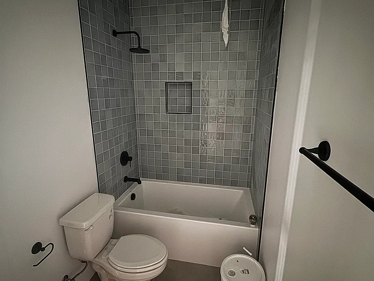 4704 Arrowhead Trl — Photo 4